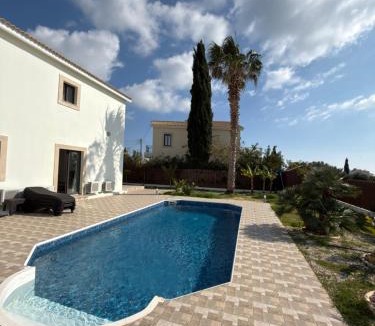 Kouklia Villa | Casa Elea