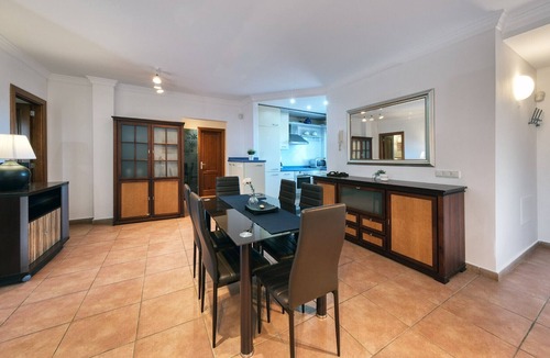 Costa Teguise Ski Chalet | Casa Elin - Shared pool By LVH