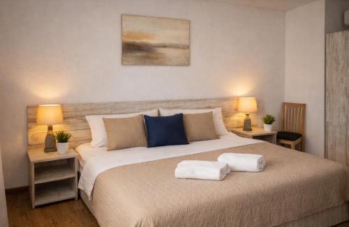 Merei House | Casa Elis Piscina, Jacuzzy , Sauna, Ciubar