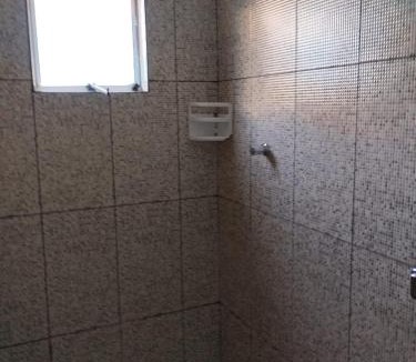 Raul Cury House | Casa em Itanhaém com piscina