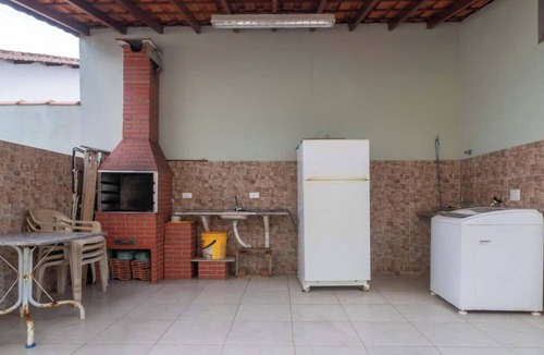 Peruibe House | Casa em Peruíbe a 250m da Praia com Piscina
