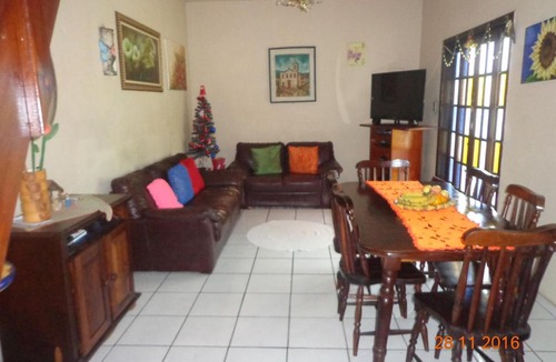 Estufa II House | casa em ubatuba para finais de semana feriados e temporada