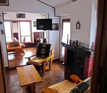 Berzi Apartment | Casa Emanuela 1