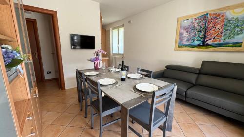 Colico Piano Apartment | Casa Enea Exclusive Relax Stay
