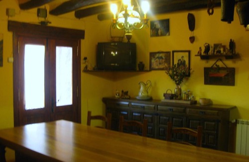 Vilaller House | Casa Enriu-habitaciones con opcion a desayuno
