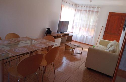 Quintero House | Casa equipada para 8 personas a 5min de caleta Horcón