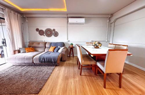 Brusque House | Casa espaçosa com 3 quartos | Até 11 pessoas