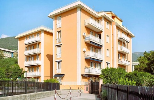 Arenzano Apartment | Casa Ester - Two Bedroom Apartment, Sleeps 4