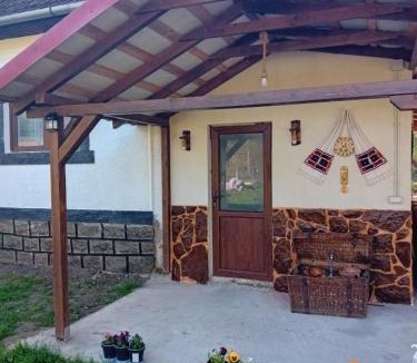 Bucuresci House | Casa Eva