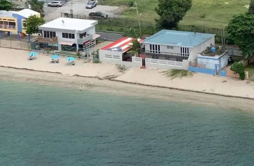 Guanajibo House | CASA FAUSTO BEACHFRONT VILLA