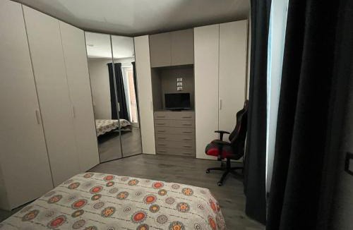 Venturina House | Casa Fellini - Giardino e parcheggio gratuito