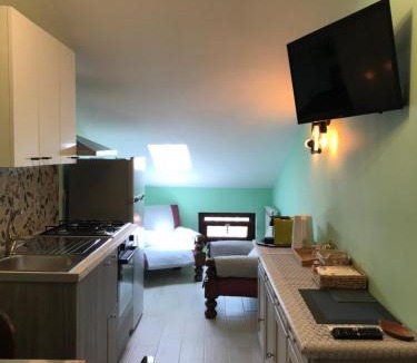 Sant'Angelo Le Fratte Apartment | Casa Finalmente 1