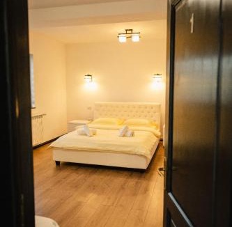 Rozavlea House | Casa Florus