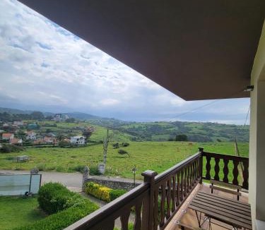 Alfoz de Lloredo Apartment | CASA FREDO
