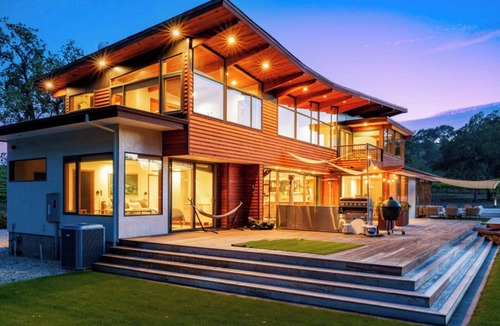 Geyserville House | Casa Gaga, Premier Estate- Pool & Hot tub, Pickle & Bocce Ball, Basketball court