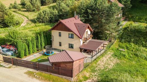 Sacele House | Casa Georgea