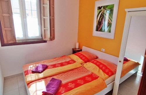 Las Rosas House | Casa Golfin - Mediterranean-style house in Tenerifes sunny south