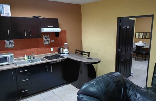 Jilotepec de Abasolo House | Casa Granada