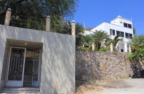 Tequesquitengo House | Casa grande rustica en zona dorada cerca de restaurantes y hoteles conbuenavista