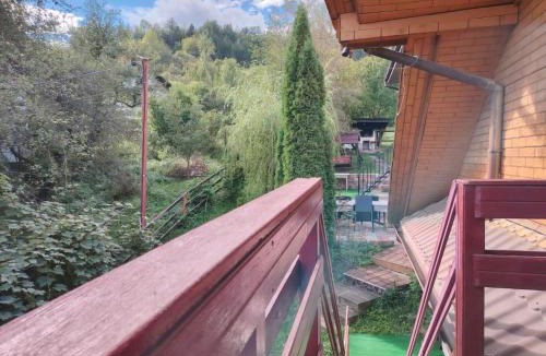 Dragosloveni House | Casa Graur