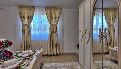 Calinesti House | Casa Grigor