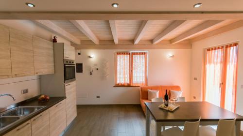 Lomaso House | Casa Guetti Terme di Comano