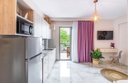 Polichrono Apartment | Casa Helone