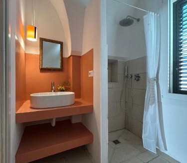 Torricella House | Casa Hirundo
