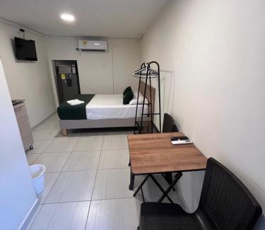Cali House | CASA HOTEL FLOR DEL VALLE