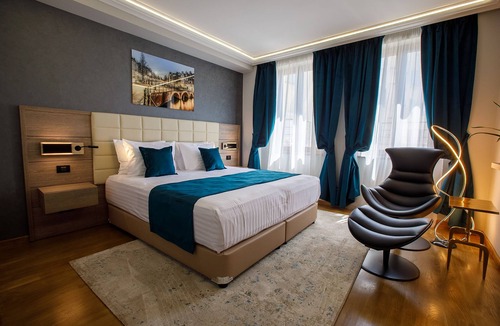 Old Town House | Casa Hrisicos