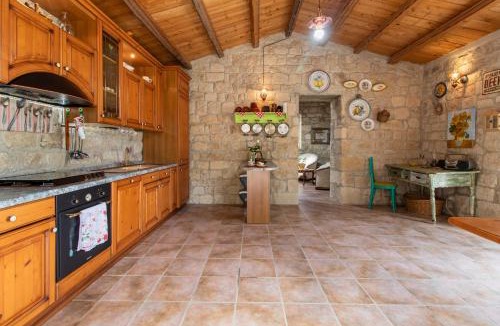 Campanella-Gianforma House | Casa Il Carrubbo