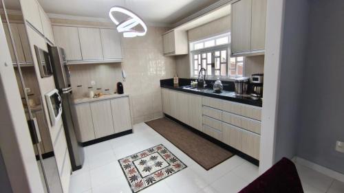 Costa e Silva House | Casa Impecável com Ar, Self Check-in e Aceita Pets