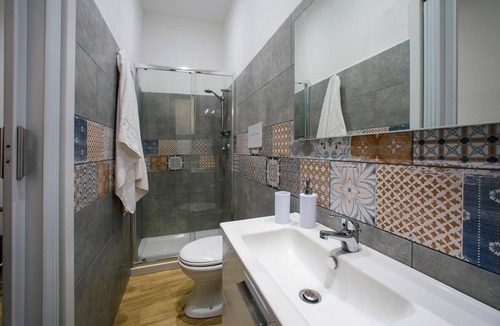 Marsala House | Casa Indipendente, con Veranda Esterna, due Camere Matrimoniali, Angolo Cottura