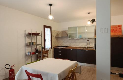 San Sperate Apartment | Casa IS JANAS
