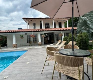 Rivera House | Casa Isidra
