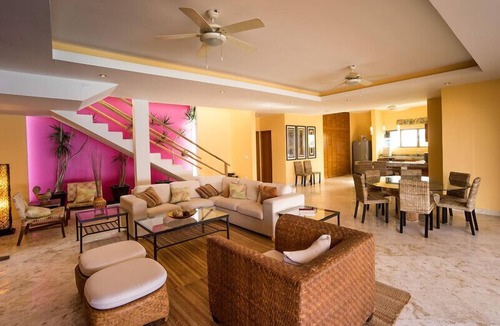 Isla Mujeres Villa | Casa Isla - Oceanfront, Tranquility, Architectural Space