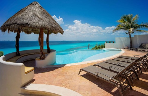 Isla Mujeres Villa | Casa Isla - Oceanfront, Tranquility, Architectural Space