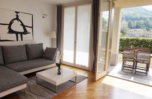 Lecco Apartment | Casa Isola Viscontea