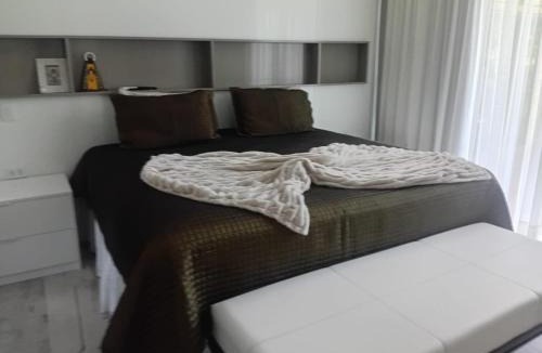 Ponta do Mangue House | Casa jardins