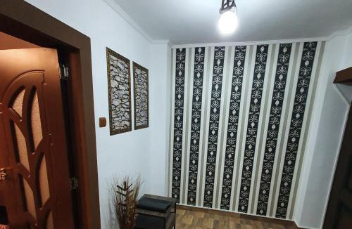 Tecuci Apartment | Casa & Julieta