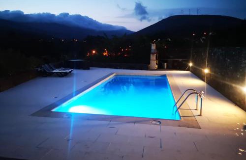 Castanheira de Pera Villa | Casa Kika e Noelle