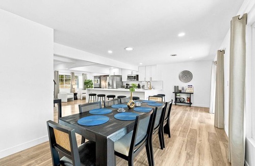 Casa de Oro-Mount Helix House | Casa Kubanda - Office, Hot Tub, EV Charger