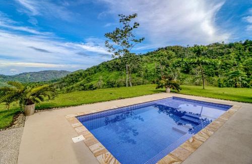 Cascada Azul House | Casa La Cascada