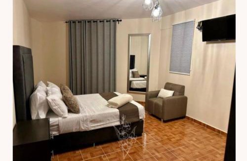 Ezequiel Montes House | Casa La Gladiola para 8 personas con terraza, Asador y WiFi