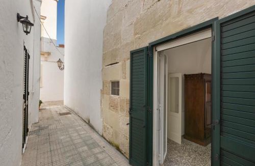 Centro Storico Apartment | Casa La Taranta by BarbarHouse