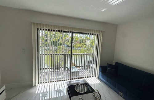 Lauderhill Apartment | Casa Lago 33
