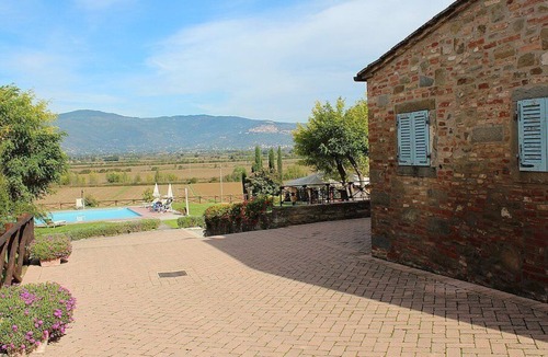 Fratticciola House | Casa Lamina B, fully refundable with voucher*: A characteristic and welcoming apartment that is part of a villa, with Free WI-FI.