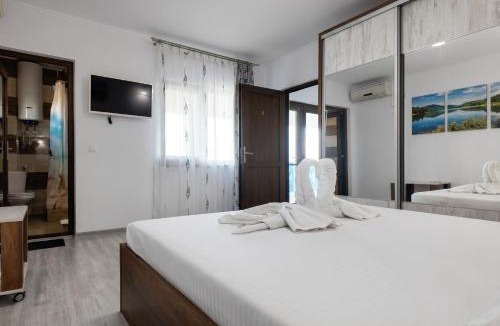 Jurilovca House | Casa Lebăda