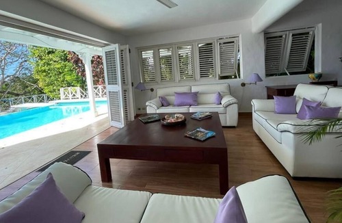 Puerto Bahia Villa | Casa Leogade