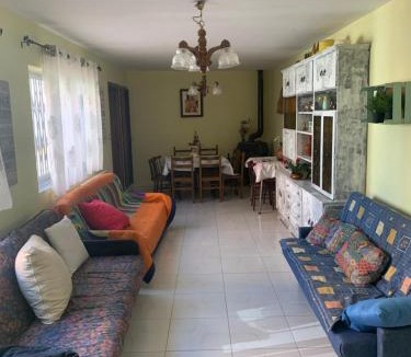 Leon House | Casa LEON
